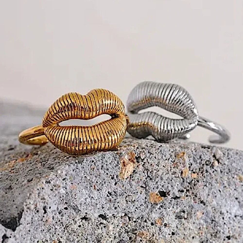 Stainless Steel Lip Resizable Ring Hip Hop Trendy